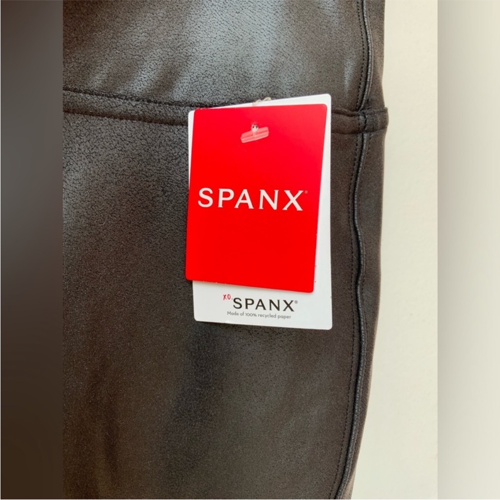 Spanx Faux Leather Legging, XL, New With Tags, Excellent Condition - Picture 12 of 12